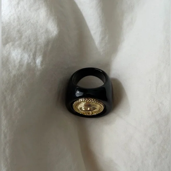 CHANEL Black and Gold Emblem Ring - Picture 9 of 16